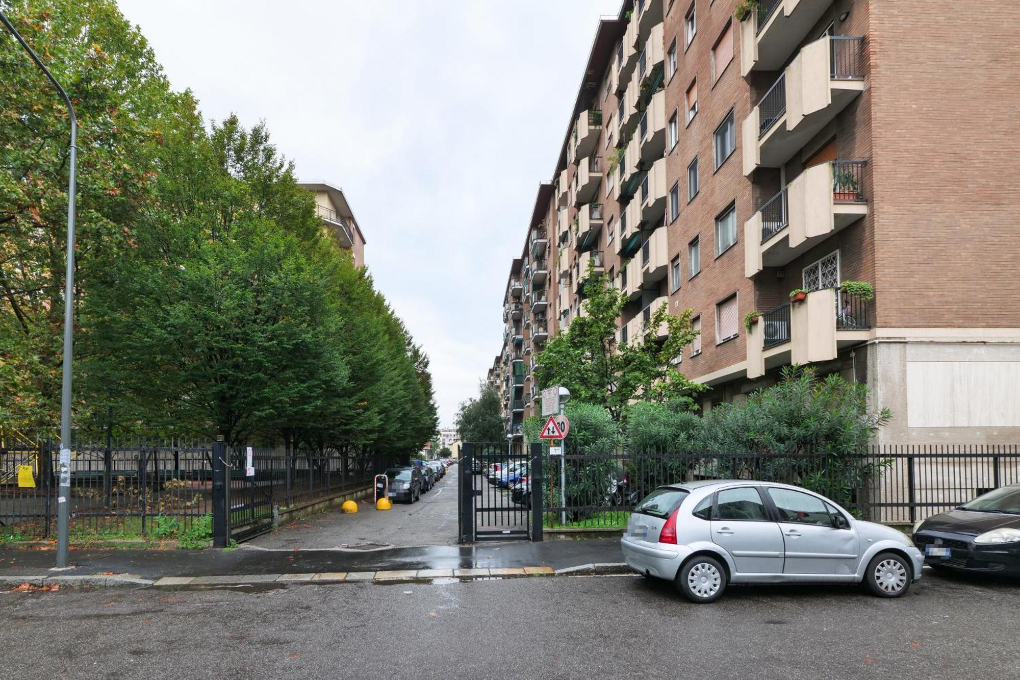 Primopiano - Fabriano Apartamento Milão Exterior foto
